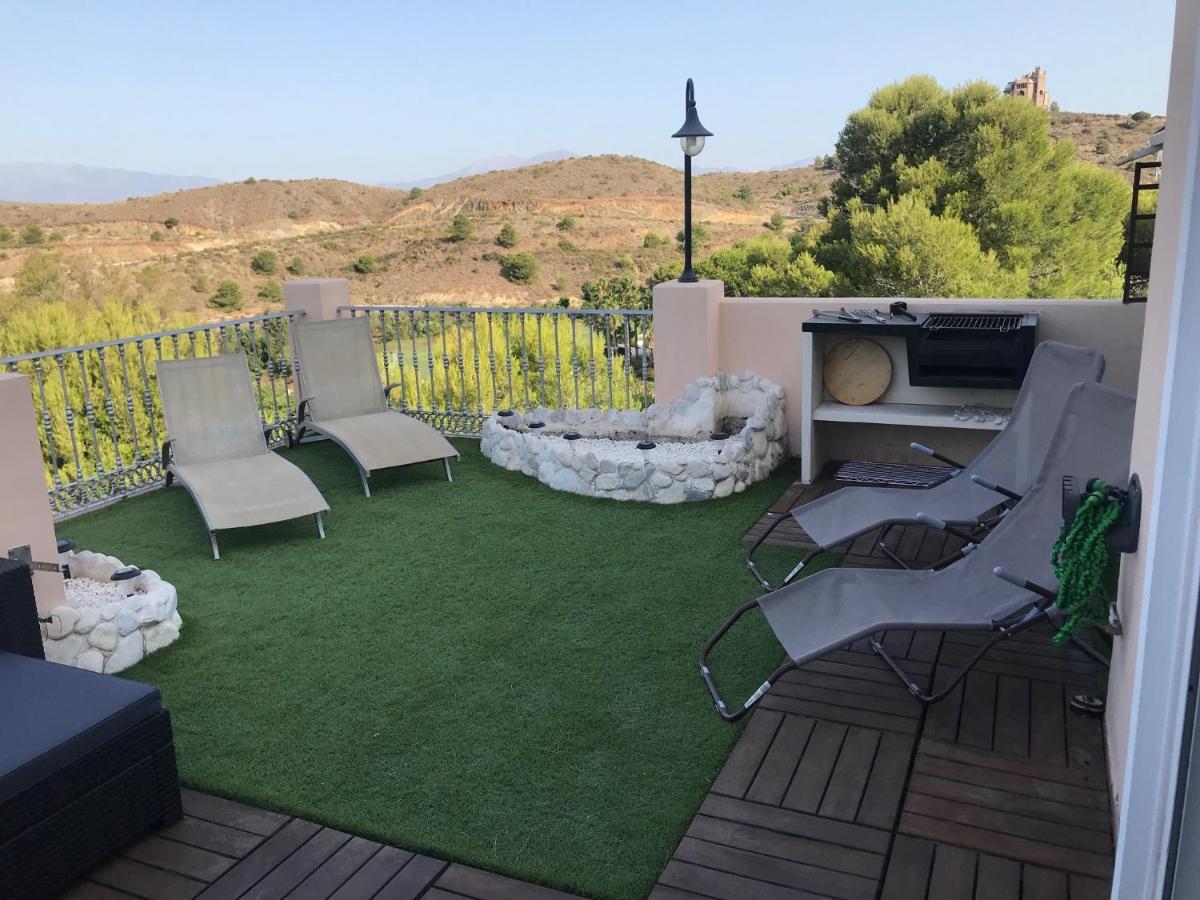 Townhouse - Alhaurin Golf Resort Малага Екстериор снимка
